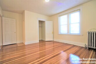 15 Barrows St, Unit 2 in Boston, MA - Foto de edificio - Building Photo