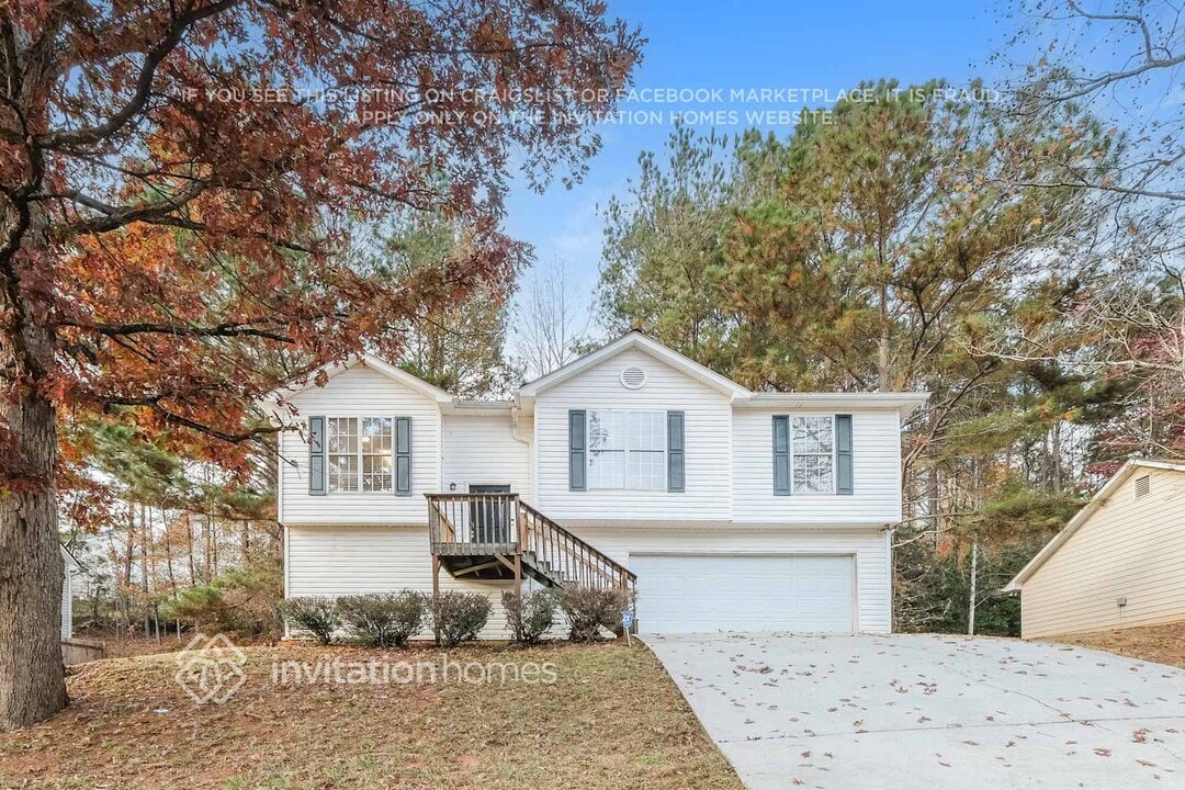 580 Saddle Path Bend in Lawrenceville, GA - Foto de edificio