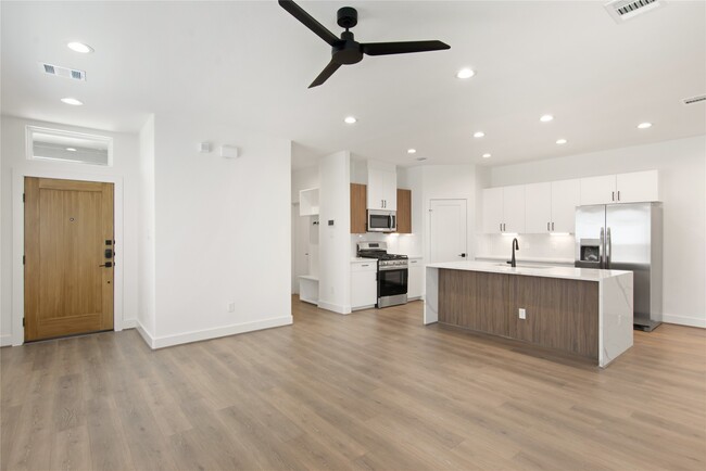 property at 2761 Sunny Briar Dr