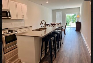 641 Birdie Dr in Spring Hill, TN - Building Photo - Building Photo