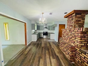 18 Devereaux Rd in Little Rock, AR - Building Photo - Building Photo