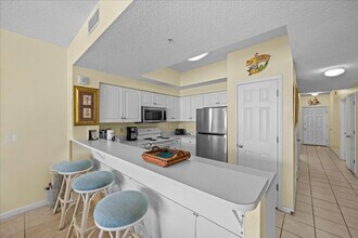 1200 Scenic Gulf Dr in Miramar Beach, FL - Building Photo - Building Photo