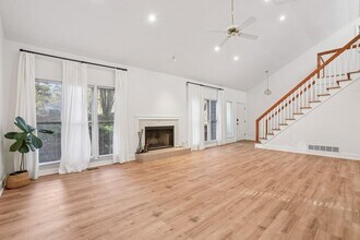 10630 Timberstone Rd in Alpharetta, GA - Building Photo - Building Photo