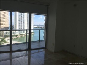 495 Brickell Ave-Unit -1904 in Miami, FL - Building Photo - Building Photo
