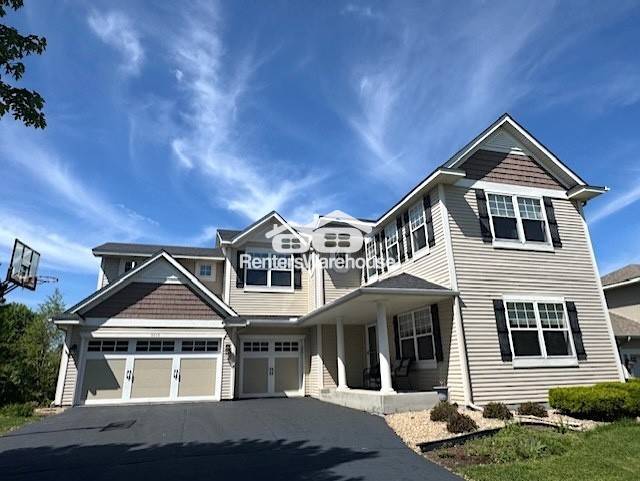 property at 5915 Terraceview Ln N