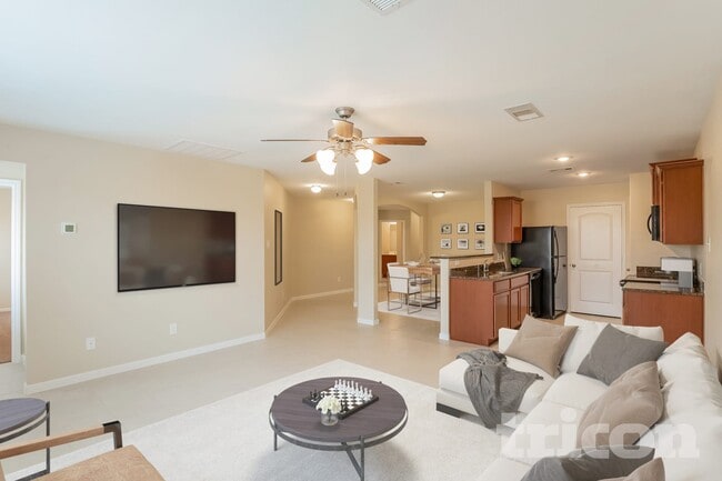 540 Red Dusk Paint Dr in La Marque, TX - Building Photo - Building Photo