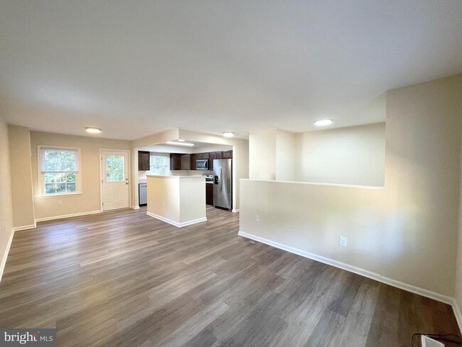 2060 Peace Ct in Saint Leonard, MD - Building Photo - Building Photo