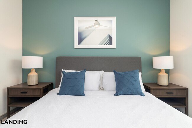 6525 Ed Bluestein Blvd in Austin, TX - Building Photo - Building Photo