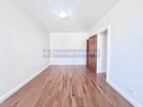 55 Ellwood St in New York, NY - Building Photo - Building Photo