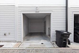 1269 Wright Ln SE in Atlanta, GA - Building Photo - Building Photo