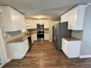 8206 Saucalito Ct in Charlotte, NC - Building Photo - Building Photo