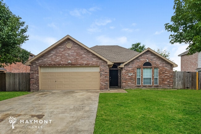 property at 507 Brazos St