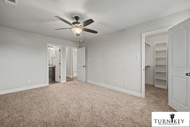 property at 158-160 Crossbow Ct