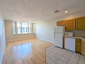 15 Pearl St in Cambridge, MA - Foto de edificio - Building Photo