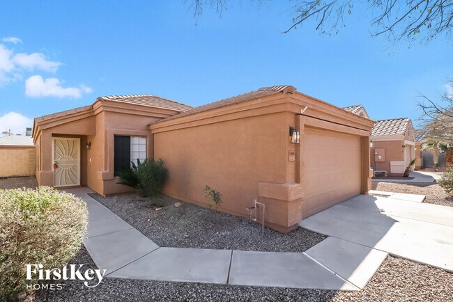 13909 N 125th Dr in El Mirage, AZ - Building Photo - Building Photo