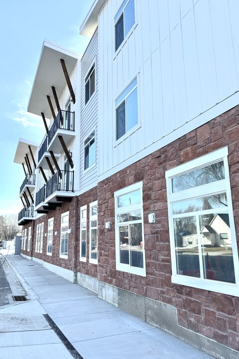 98 E Center St in Heber City, UT - Foto de edificio