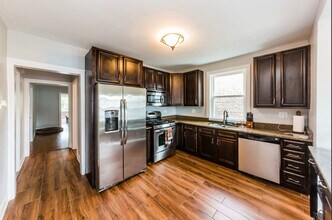 5253 W Agatite Ave-Unit -2 in Chicago, IL - Building Photo - Building Photo