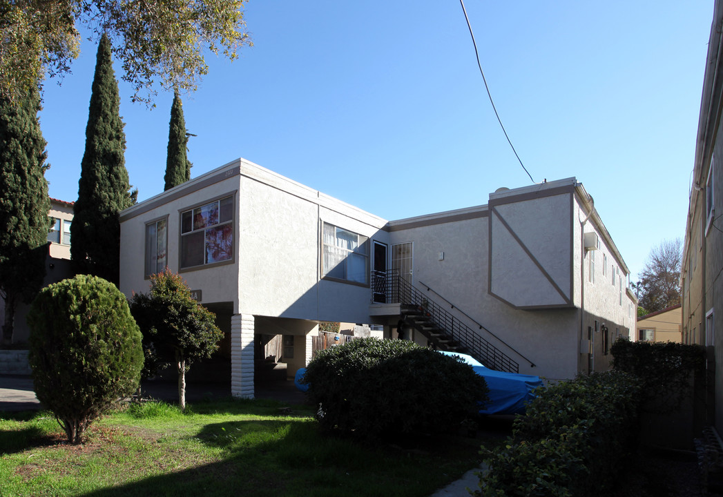 South Park Villa in San Diego, CA - Building Photo