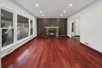 1430 Raleigh Rd in Mamaroneck, NY - Building Photo - Building Photo
