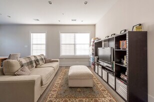 16 17th St NE in Washington, DC - Building Photo