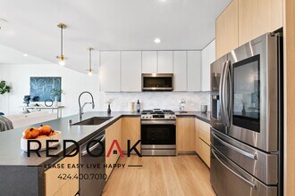 1001 N Fairfax Ave in West Hollywood, CA - Building Photo - Building Photo