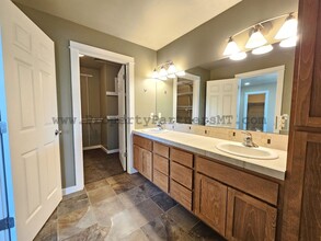 712 Forest Glen Dr in Bozeman, MT - Building Photo - Building Photo