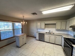 4412 Eileen St in Lake Charles, LA - Building Photo - Building Photo