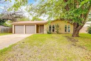 144 NW Suzanne Terrace in Burleson, TX - Building Photo