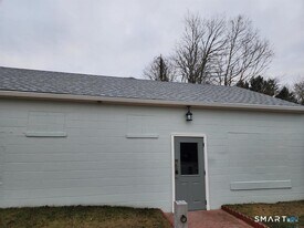 16 Church St in Voluntown, CT - Building Photo