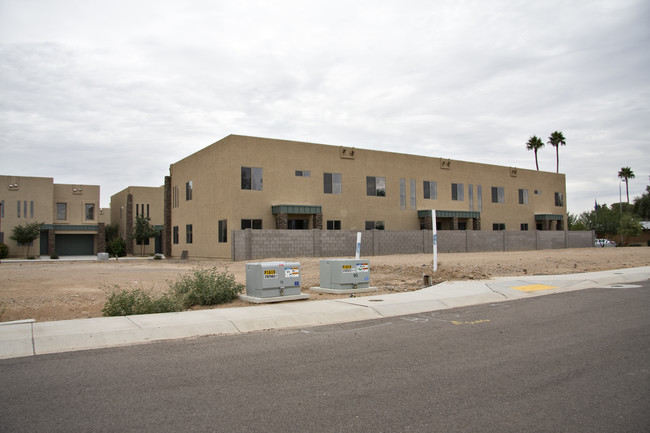 Terrace Condominiums in Phoenix, AZ - Foto de edificio - Building Photo