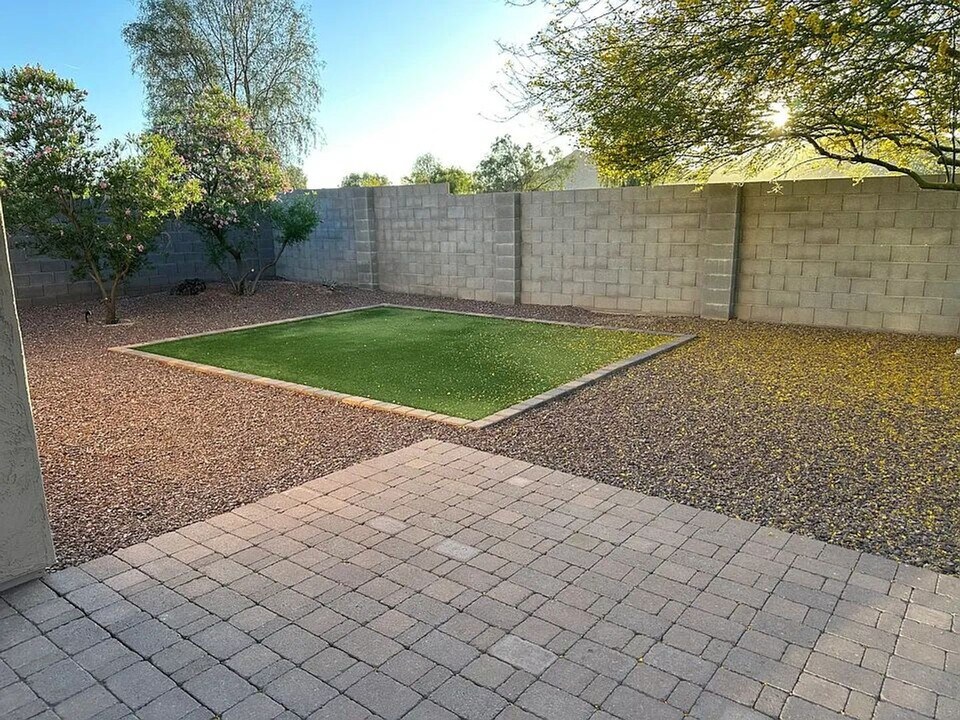 33084 N Roadrunner Ln in Queen Creek, AZ - Building Photo