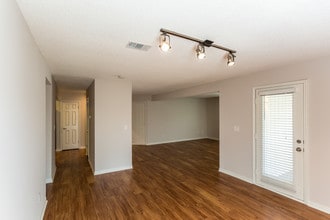Hillmeade in Nashville, TN - Building Photo - Interior Photo