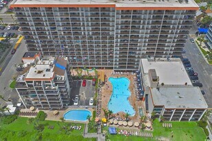 7200 N Ocean Blvd in Myrtle Beach, SC - Building Photo