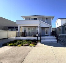 6 N Jasper Ave in Margate City, NJ - Building Photo