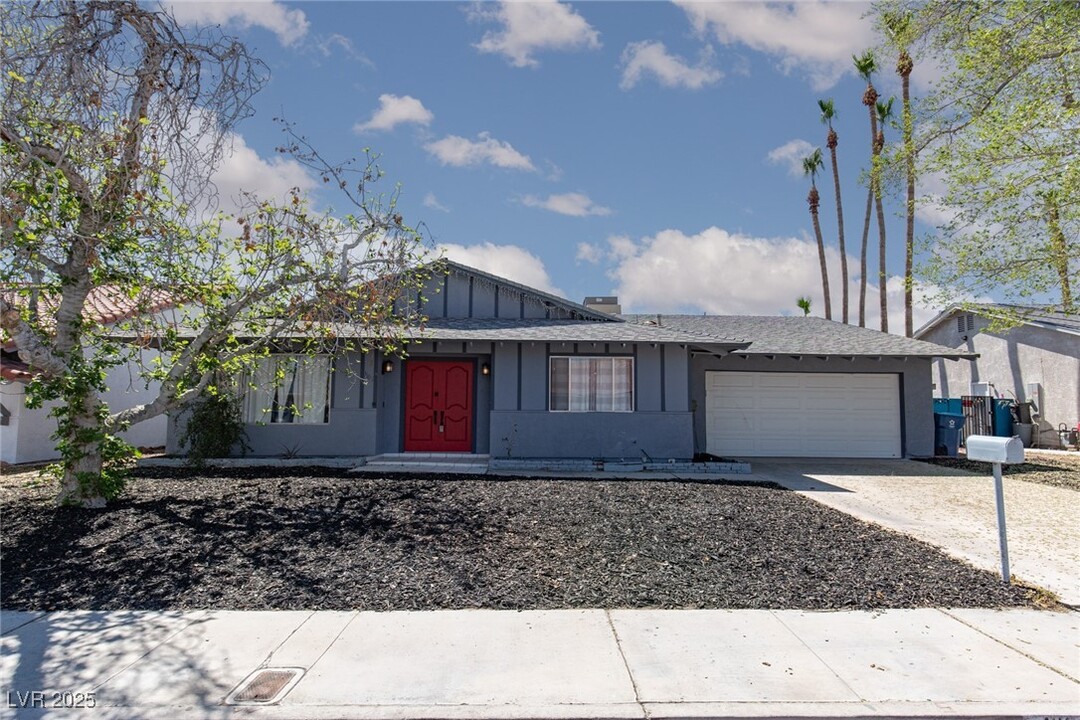 3109 Downing Pl in Las Vegas, NV - Building Photo
