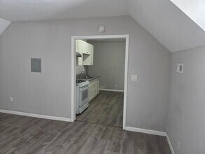 136 N Belmont Ave in Indianapolis, IN - Building Photo - Building Photo