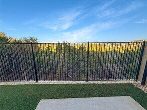 5607 Mobeetie Lp in Bee Cave, TX - Building Photo - Building Photo