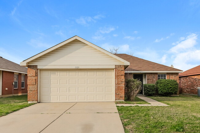 1329 Castle Ridge Rd