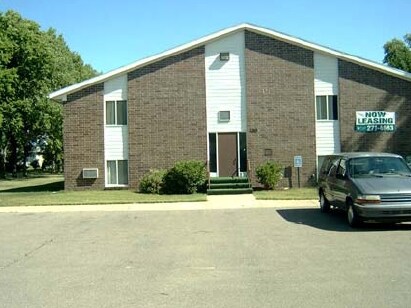 Meadowland Apartments in Viborg, SD - Building Photo