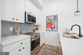 3037 Richmond St in Philadelphia, PA - Building Photo - Building Photo