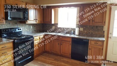 350 Silver Spring Cir in Colorado Springs, CO - Building Photo - Building Photo