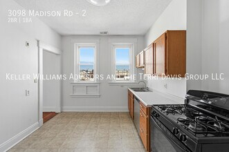 3098 Madison Rd in Cincinnati, OH - Building Photo - Building Photo