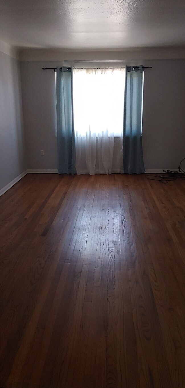 4172 Ridge Rd Apartments and Nearby Brooklyn Apartments For Rent