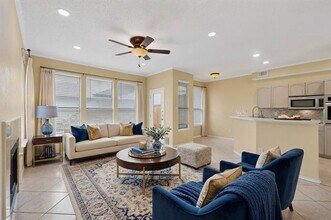 6027 Homestead Ct in Dallas, TX - Building Photo - Building Photo