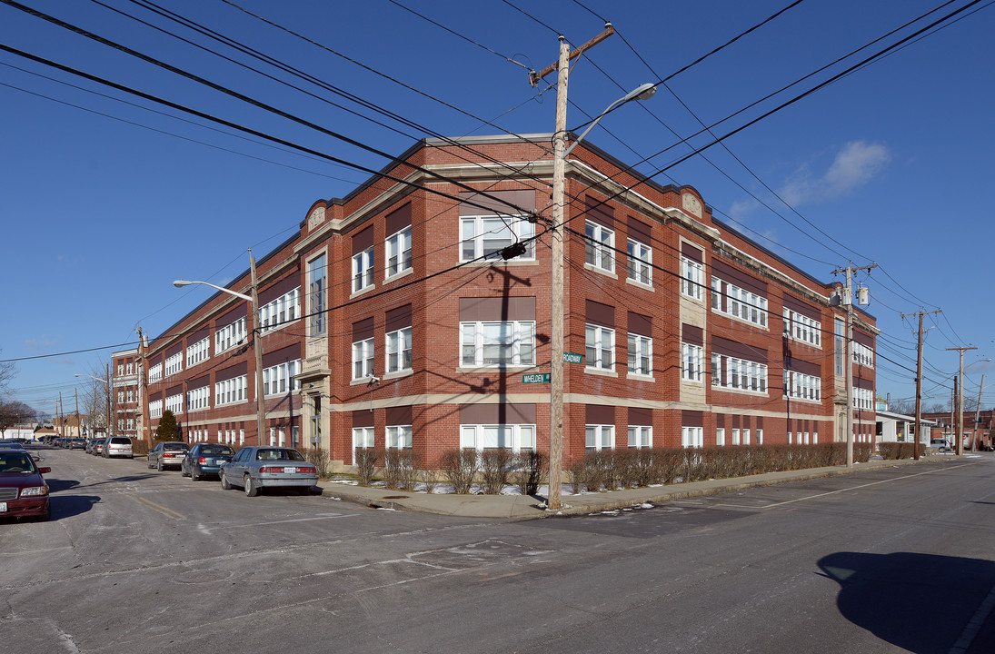 Taunton Plaza in East Providence, RI - Foto de edificio