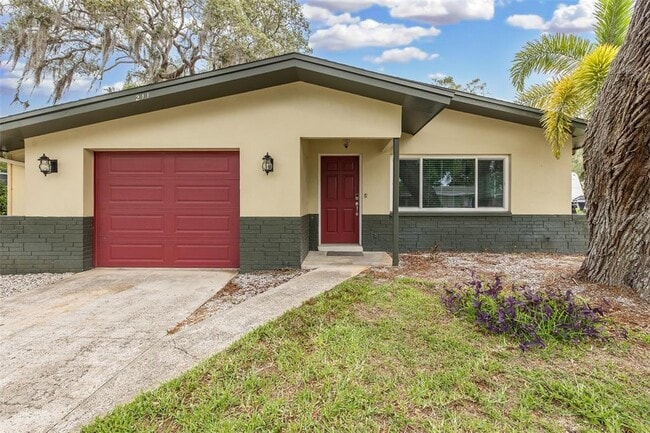 property at 211 Timberlane Dr
