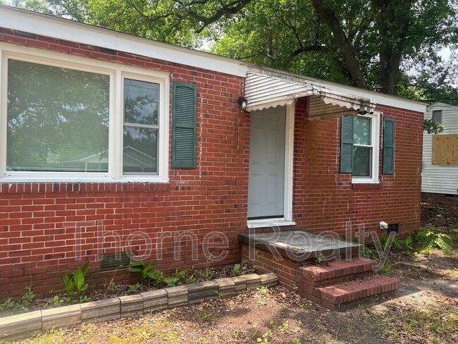 property at 423 St Paul St