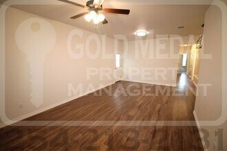 5105 Red Rose Xing in Killeen, TX - Building Photo - Building Photo