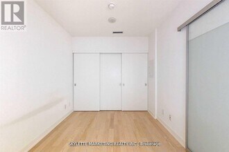 25-425 Richmond St E in Toronto, ON - Building Photo - Building Photo