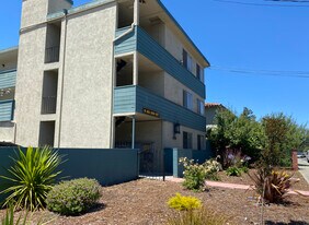 4666 San Pablo Dam Rd, Unit 15 in El Sobrante, CA - Building Photo